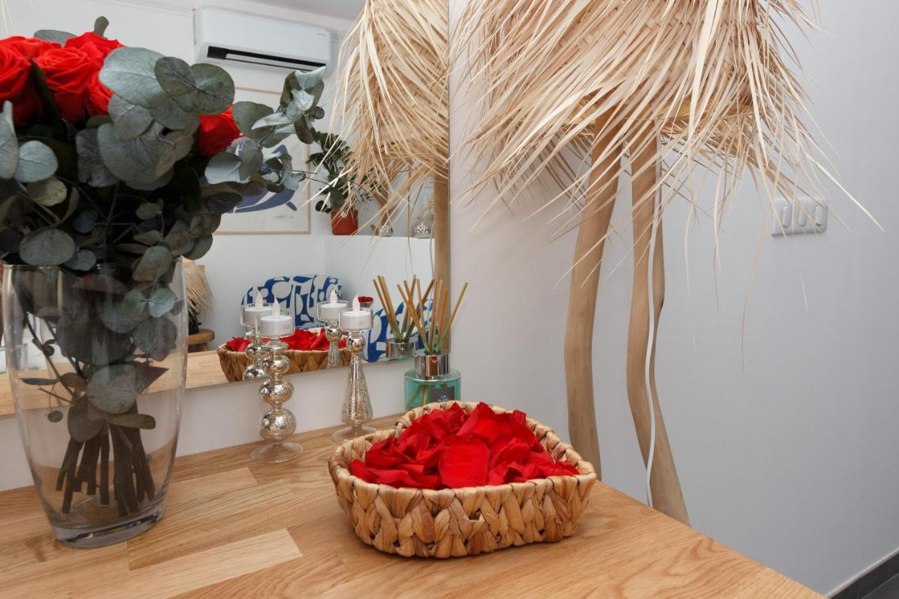 Casa Amor & Spa, Appartement Suite Jacuzzi & Piscine Chauffee Montfort-sur-Argens Buitenkant foto