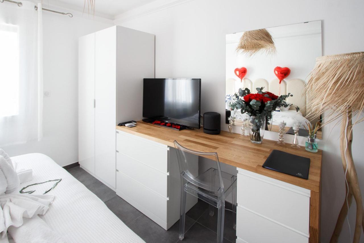 Casa Amor & Spa, Appartement Suite Jacuzzi & Piscine Chauffee Montfort-sur-Argens Buitenkant foto